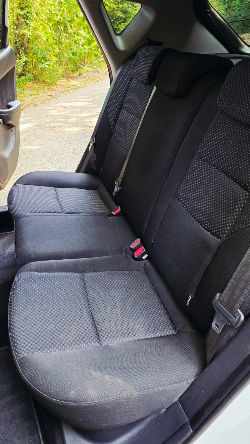 Hyundai I30, снимка 11 - Автомобили и джипове - 51081220