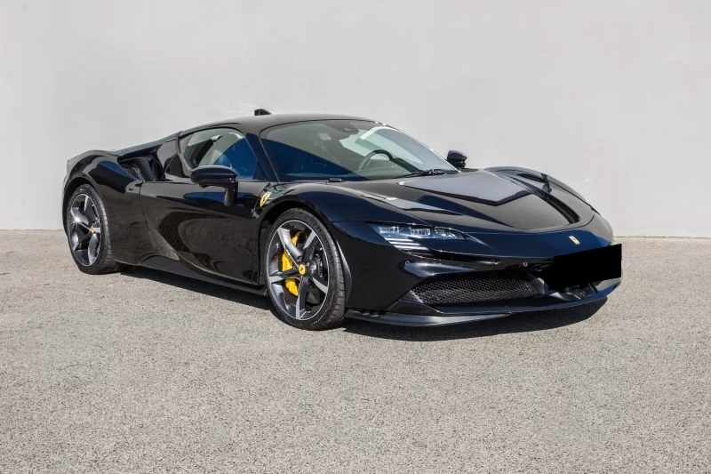 Ferrari SF 90 Stradale, снимка 3 - Автомобили и джипове - 52295053