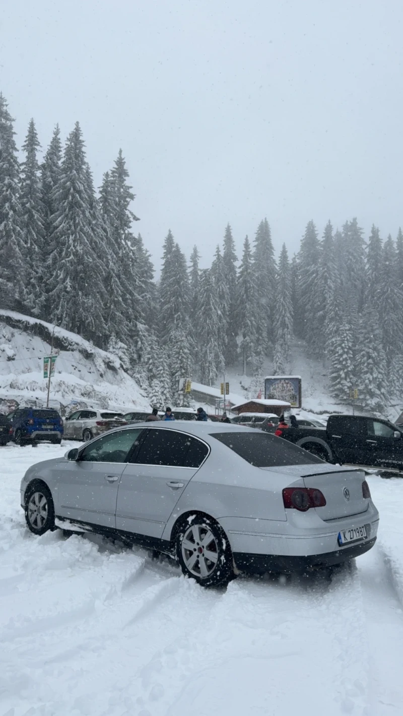 VW Passat, снимка 2 - Автомобили и джипове - 52996263