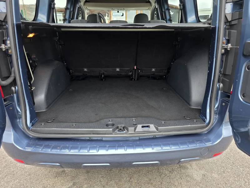 Dacia Dokker Navi 90k.s. TOP, снимка 13 - Автомобили и джипове - 53220804