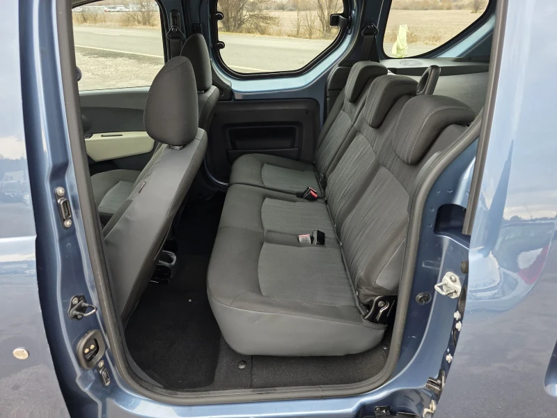 Dacia Dokker Navi 90k.s. TOP, снимка 12 - Автомобили и джипове - 53220804