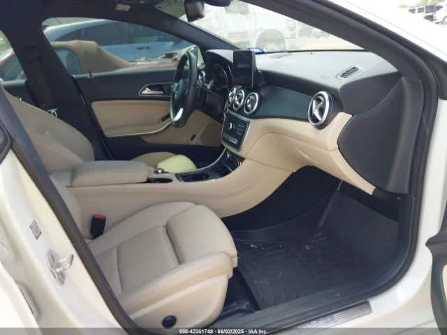 Mercedes-Benz CLA 250  - изображение 9