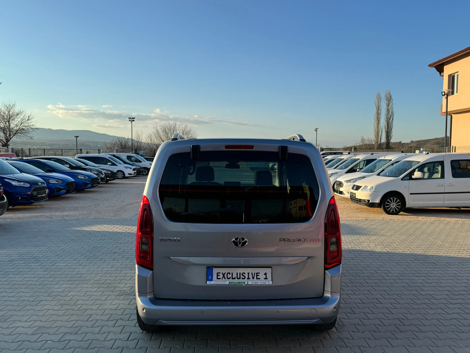 Toyota Proace City 1.5D 4+ 1 FULL - изображение 4