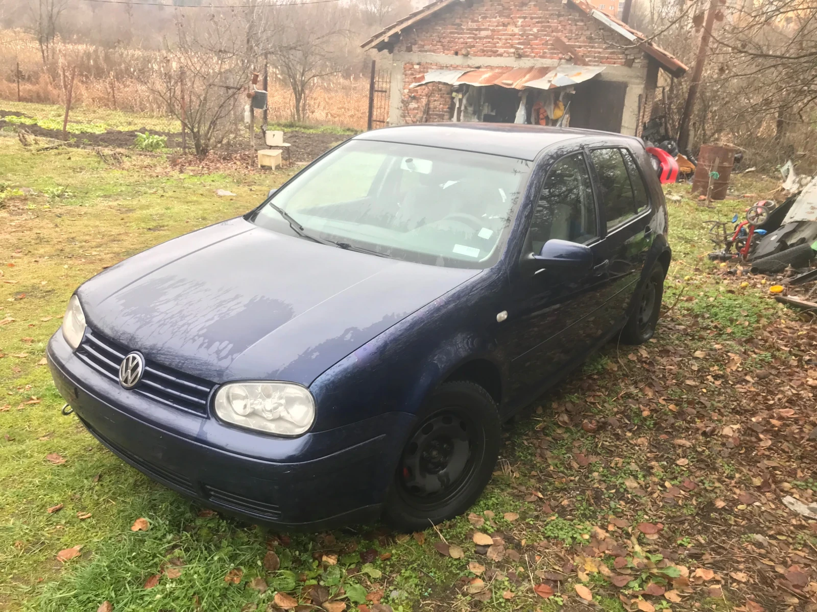 VW Golf ЦЯЛ ЗА ЧАСТИ!!! 1.9 TDI  - изображение 4