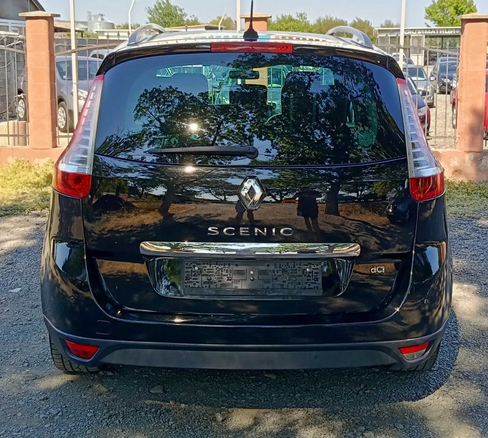 Renault Grand scenic 1.5 DCI 7M - изображение 5