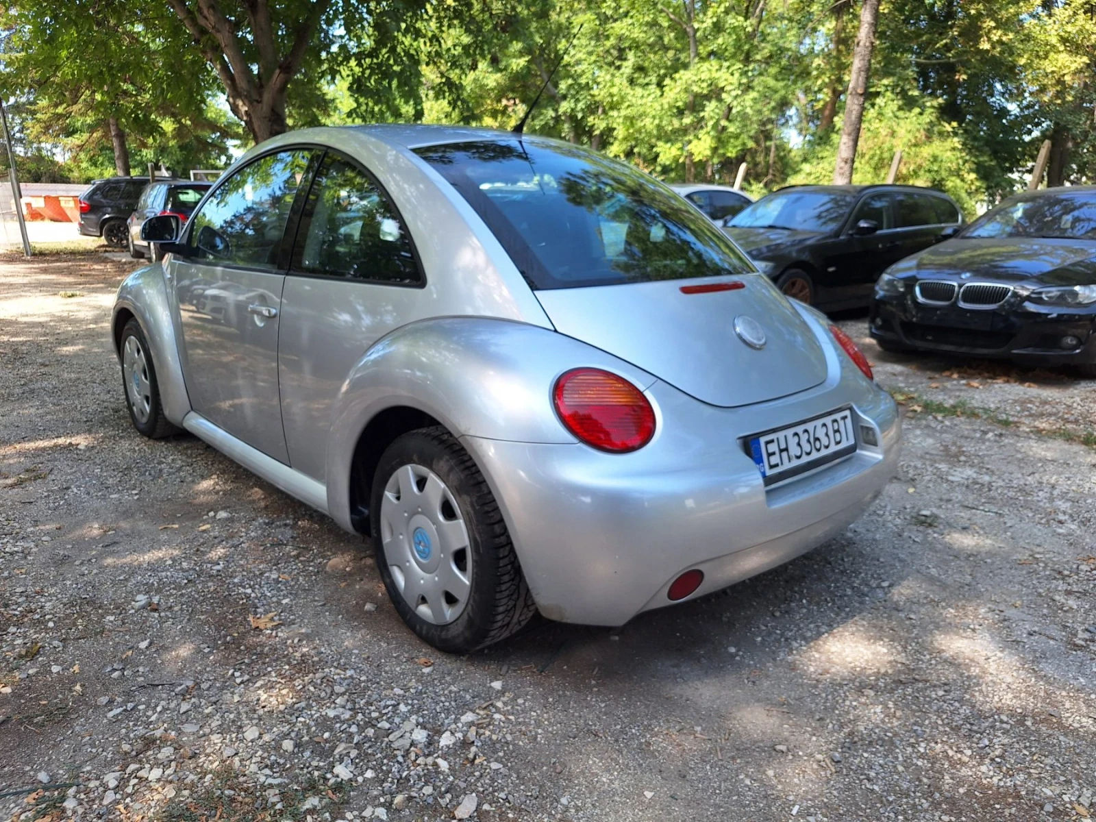 VW Beetle 1, 9 TDI 90к.с. запазен, без ръжда, с регистрация - изображение 7