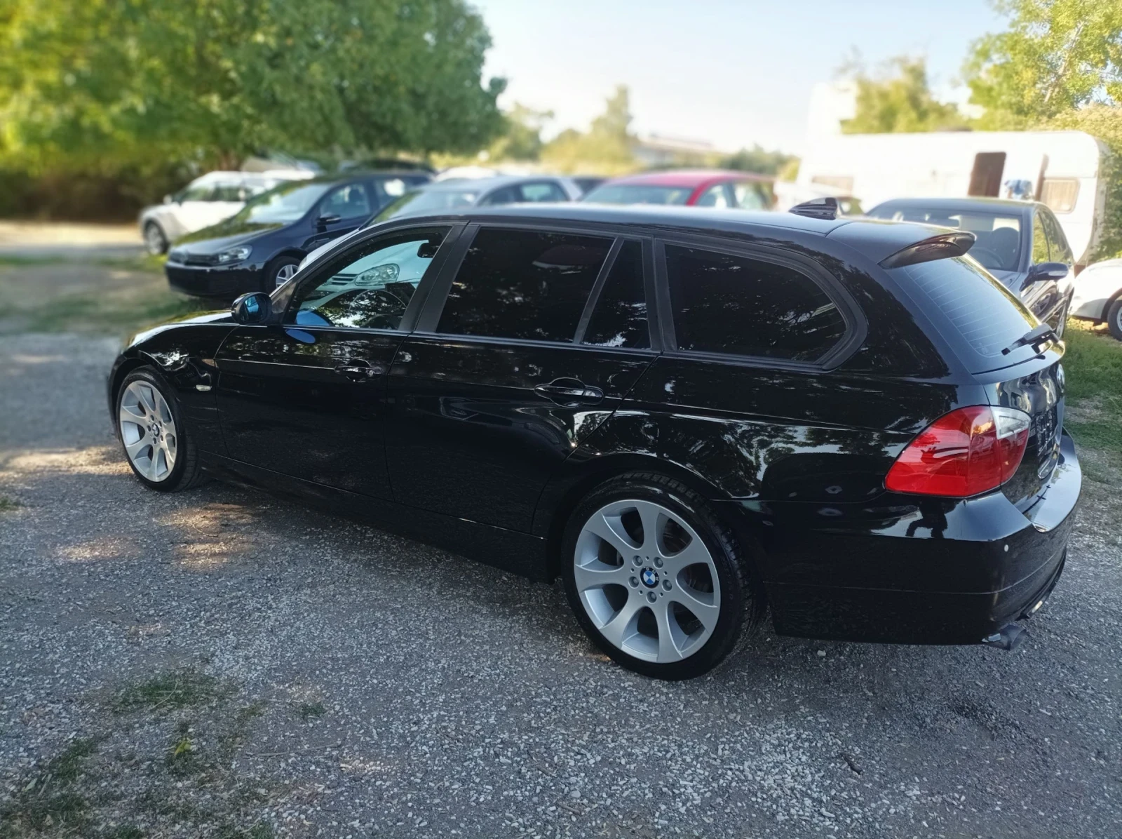BMW 320 * * EXECUTIVE* * 2.0d - 163* * NAVI* * AUTOMATIC*  - изображение 2