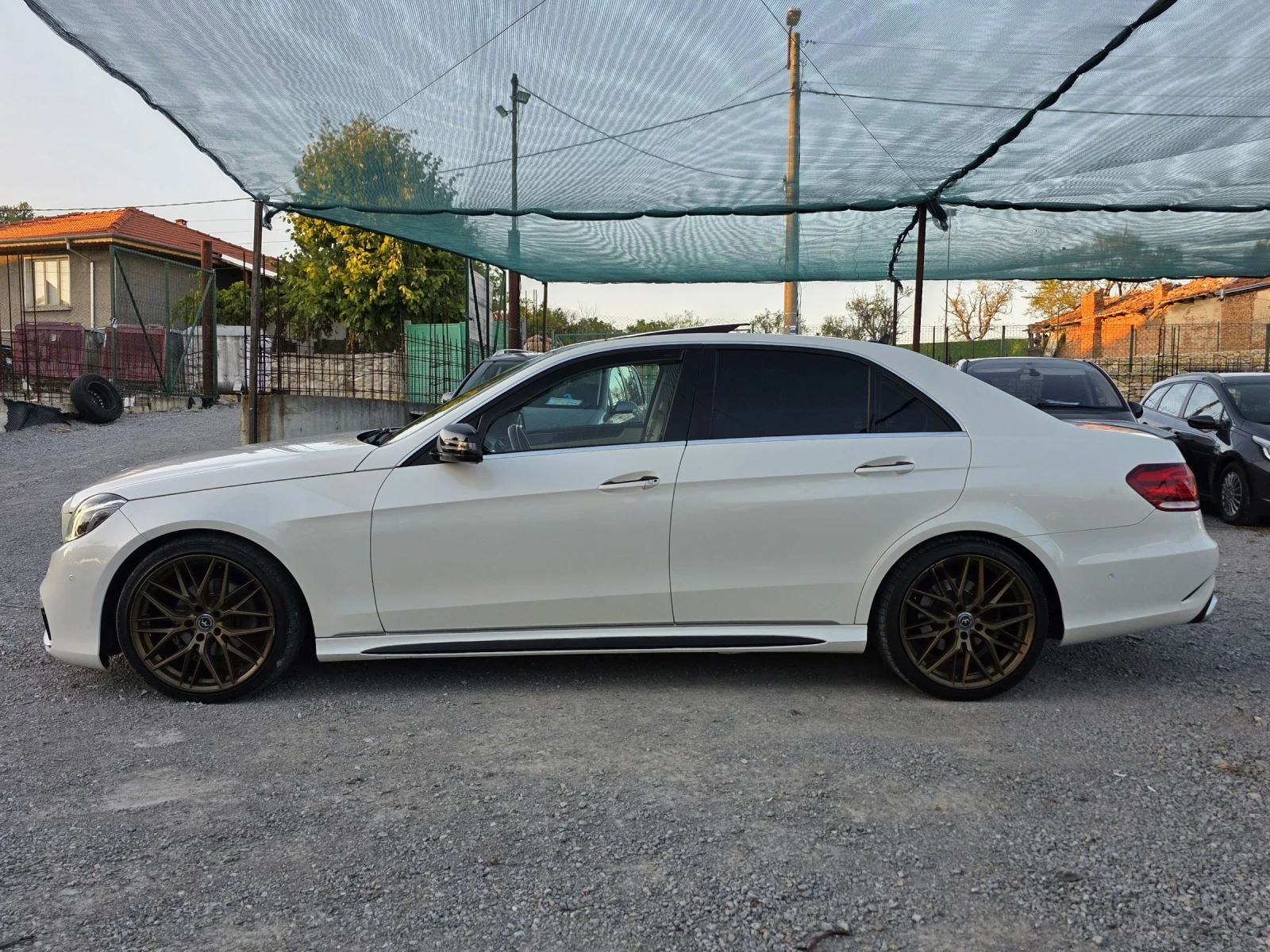 Mercedes-Benz E 220 CDI 170 К.С. АМГ ПАКЕТ / ФЕЙС / ПАНОРАМА / КАРПЛЕЙ - изображение 5