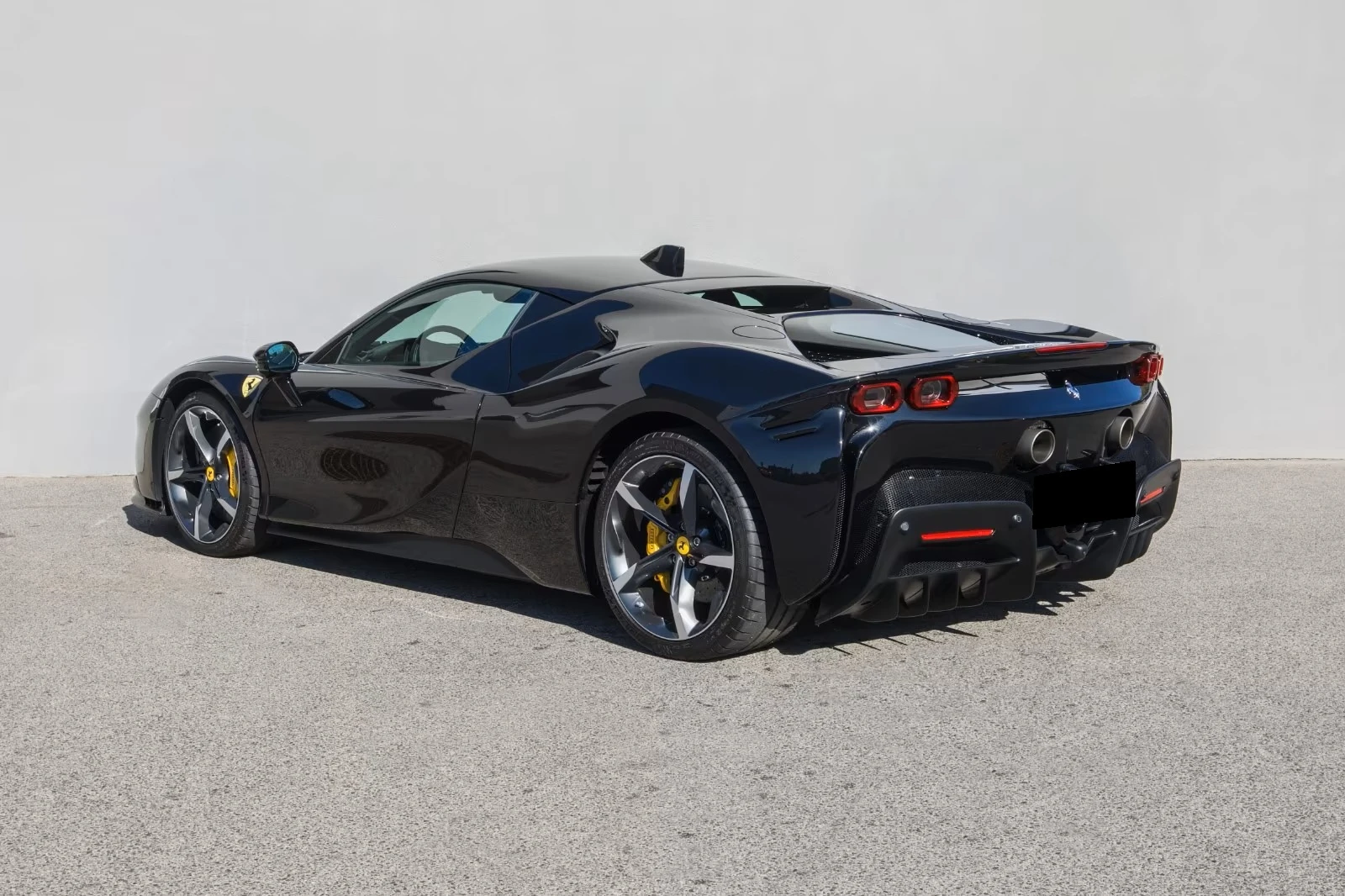 Ferrari SF 90 Stradale - изображение 6