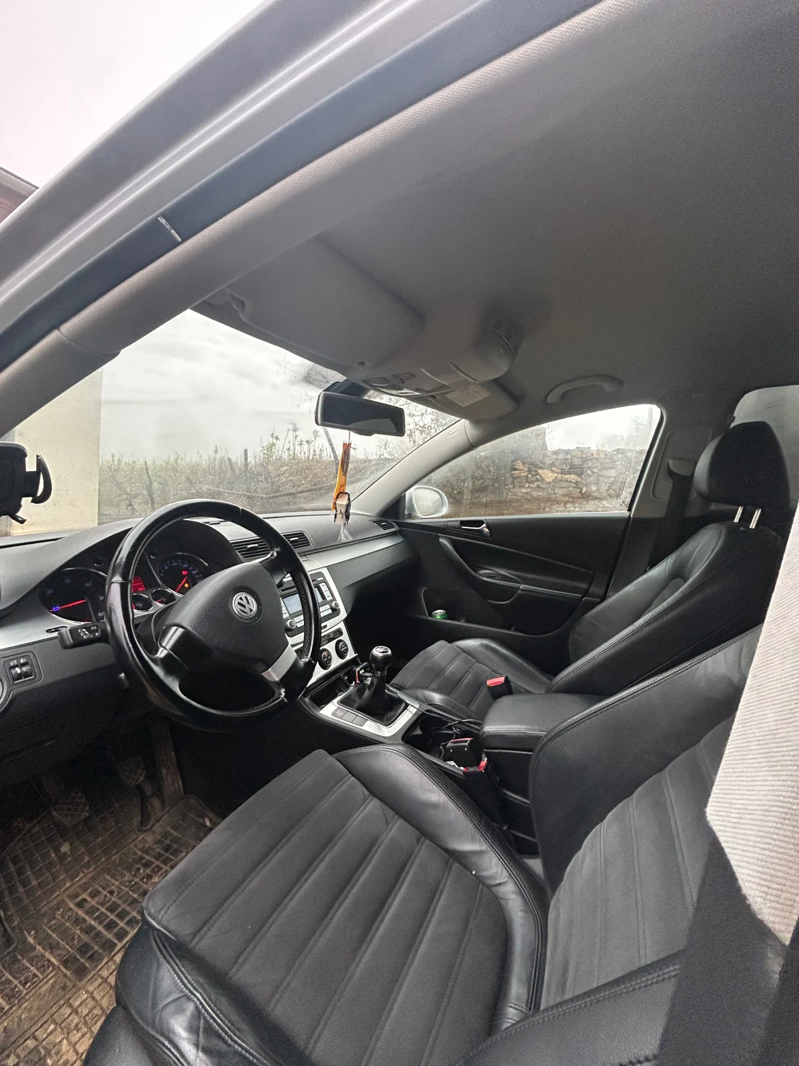 VW Passat  - изображение 7