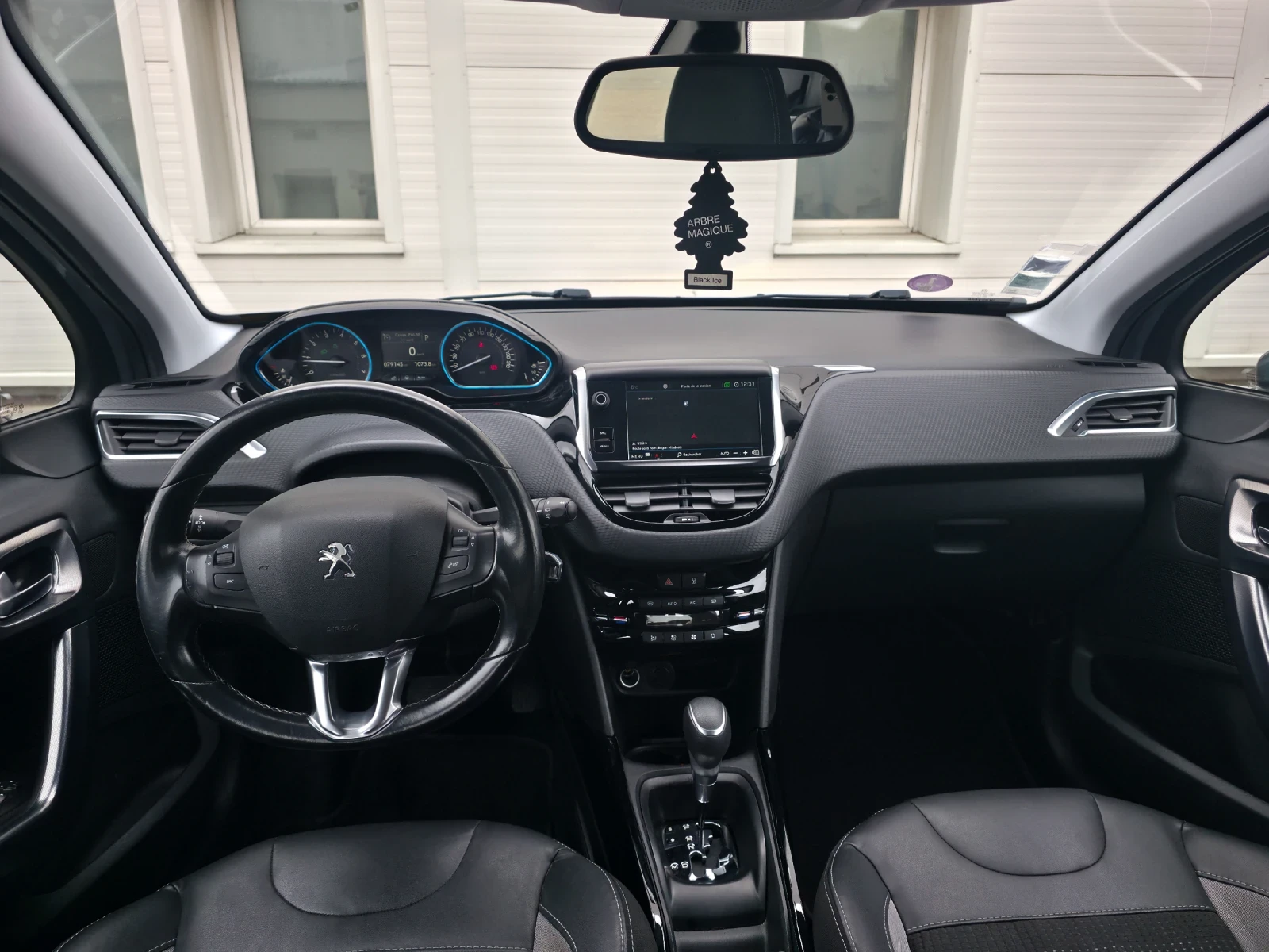 Peugeot 2008 Allure * CAMERA* * NAVI* 79k km | Mobile.bg � ����������� 12