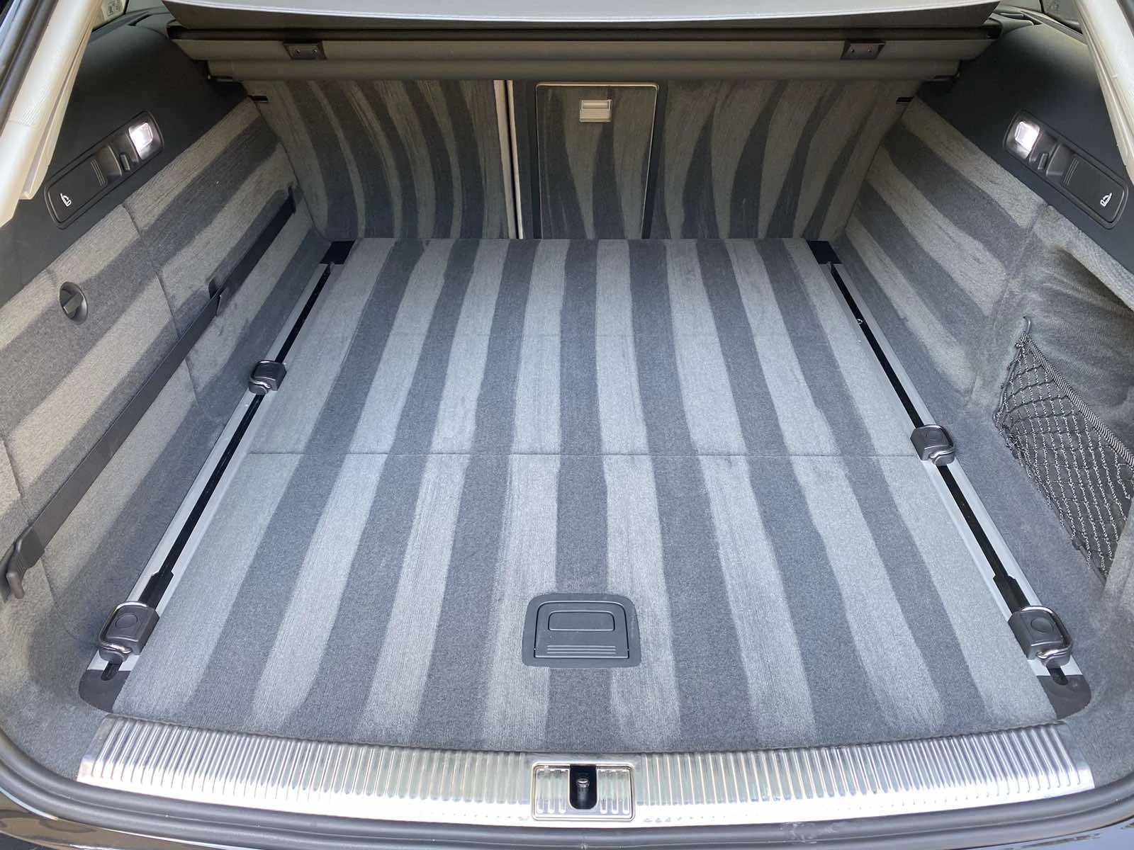 Audi A6 3.0, снимка 8 - Автомобили и джипове - 53671478