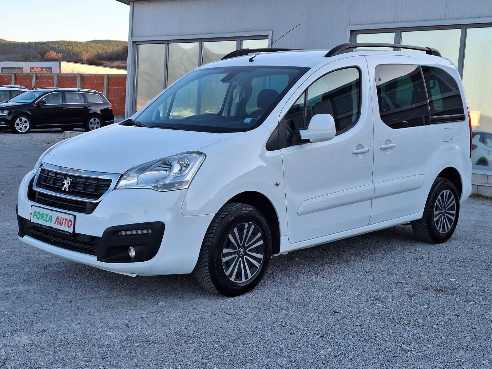 Peugeot Partner 1.6HDI-2017г-MULTISPACE-ПЪТНИЧЕСКО