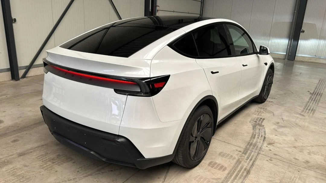 Tesla Model Y Juniper Пълна Гаранция, снимка 2 - Автомобили и джипове - 54349202