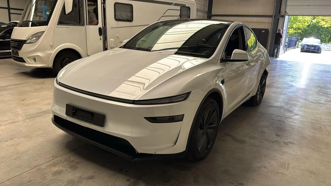 Tesla Model Y Juniper Пълна Гаранция, снимка 4 - Автомобили и джипове - 54349202