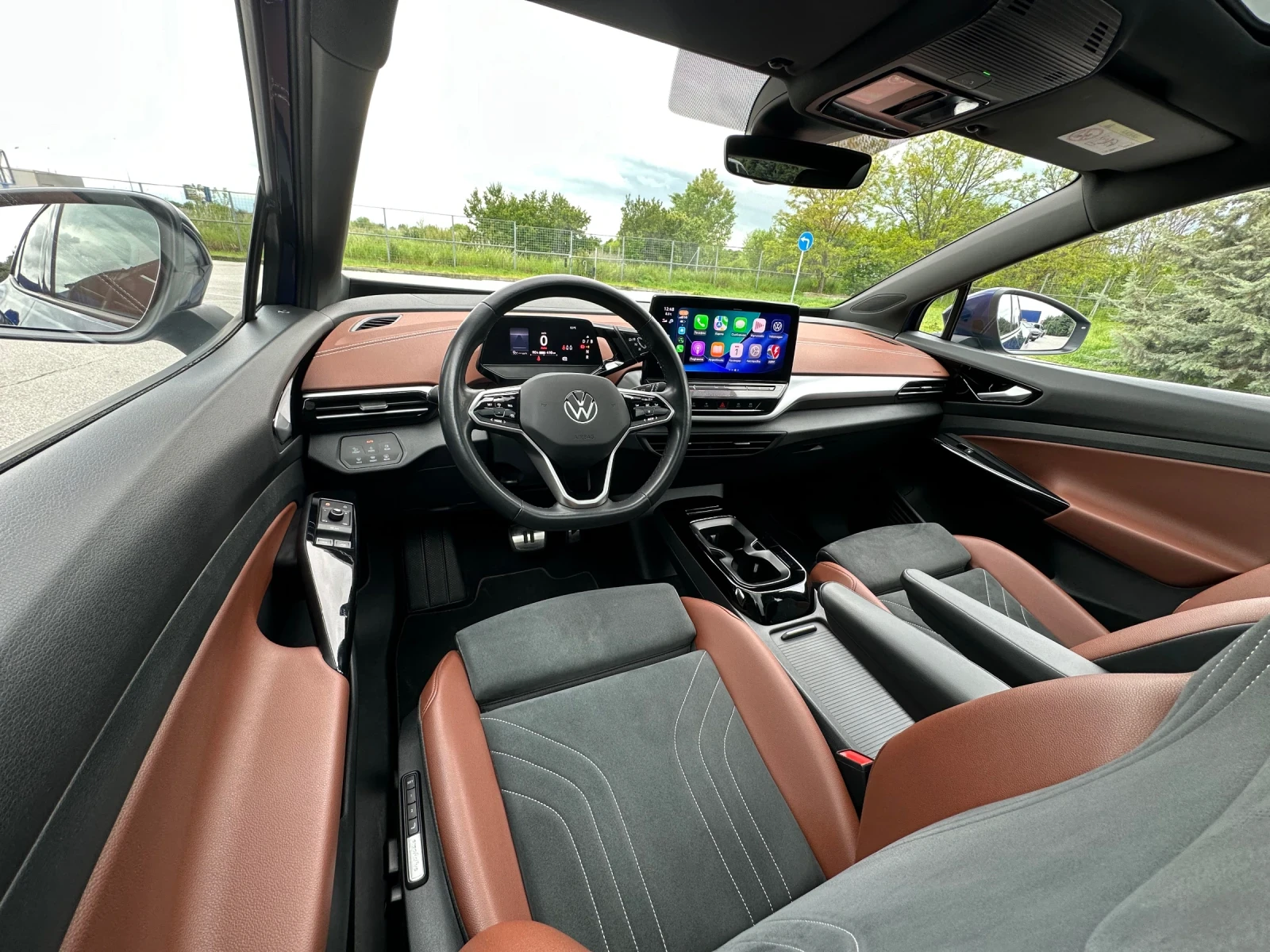 VW ID.4 PRO/MATRIX/PANO/HEAD UP/360CAM/Keyless/МАСАЖ, снимка 13 - Автомобили и джипове - 54379590