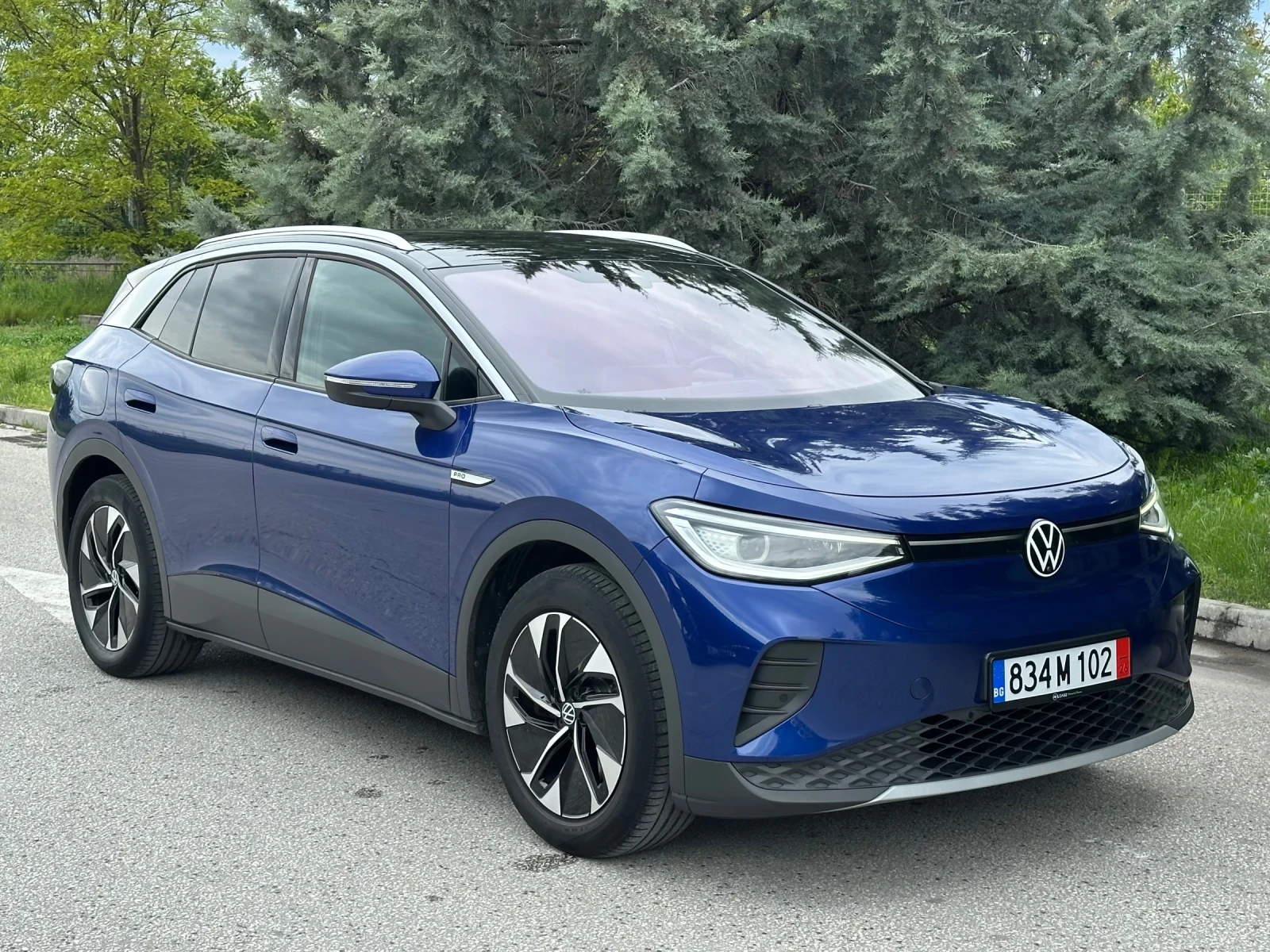 VW ID.4 PRO/MATRIX/PANO/HEAD UP/360CAM/Keyless/МАСАЖ, снимка 3 - Автомобили и джипове - 54379590