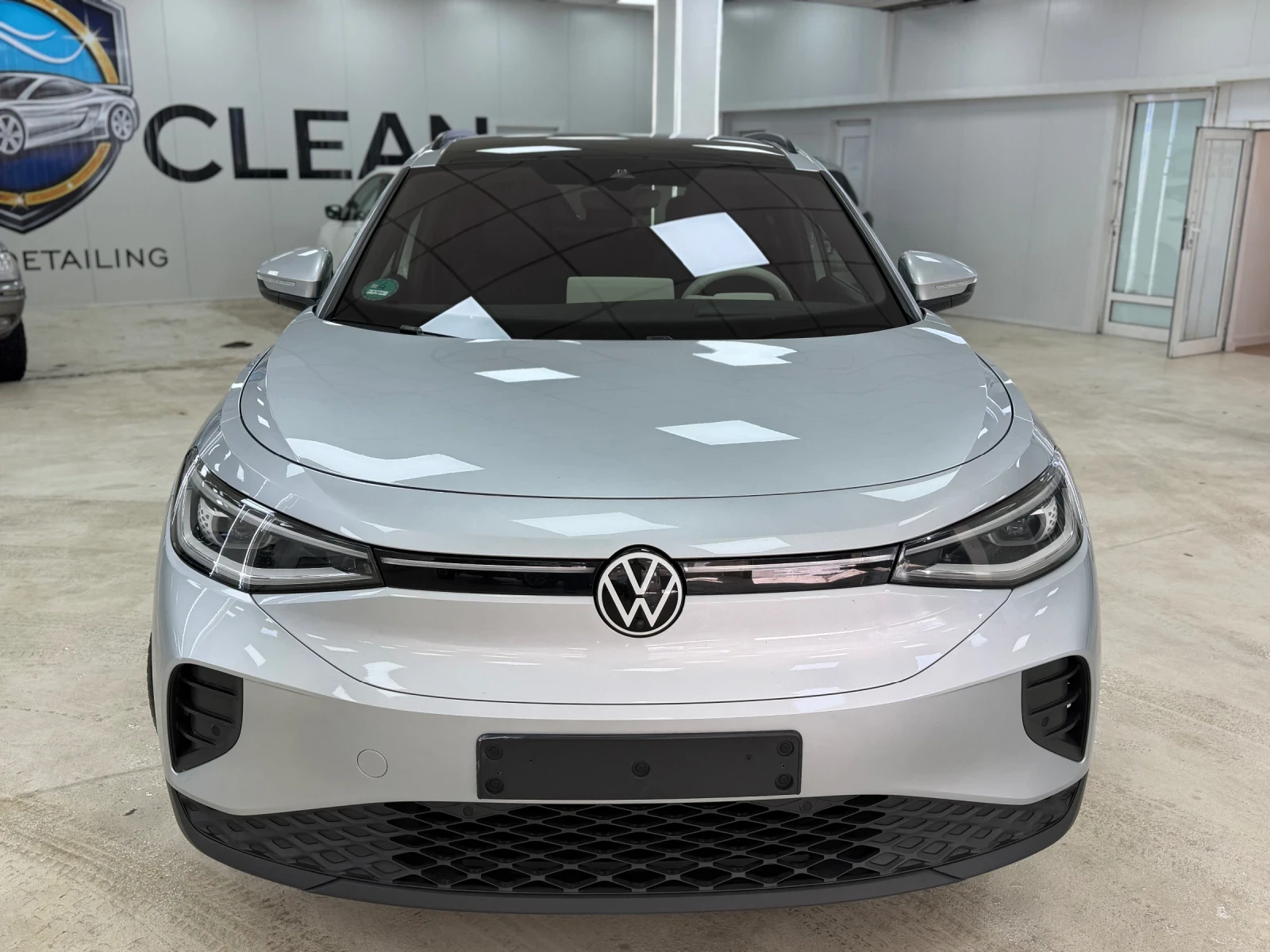 VW ID.4 Head-Up/MatrixLED| Панорама| 360 | ACC/Maсаж/Амбие, снимка 2 - Автомобили и джипове - 54423718