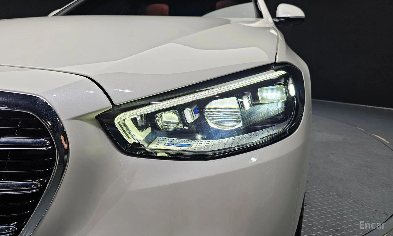 Mercedes-Benz S 580 ОБДУХВАНЕ * ДИСТРОНИК * МАСАЖИ * BURMESTER, снимка 9 - Автомобили и джипове - 55060829