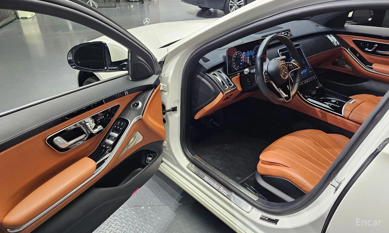 Mercedes-Benz S 580 ОБДУХВАНЕ * ДИСТРОНИК * МАСАЖИ * BURMESTER, снимка 17 - Автомобили и джипове - 55060829