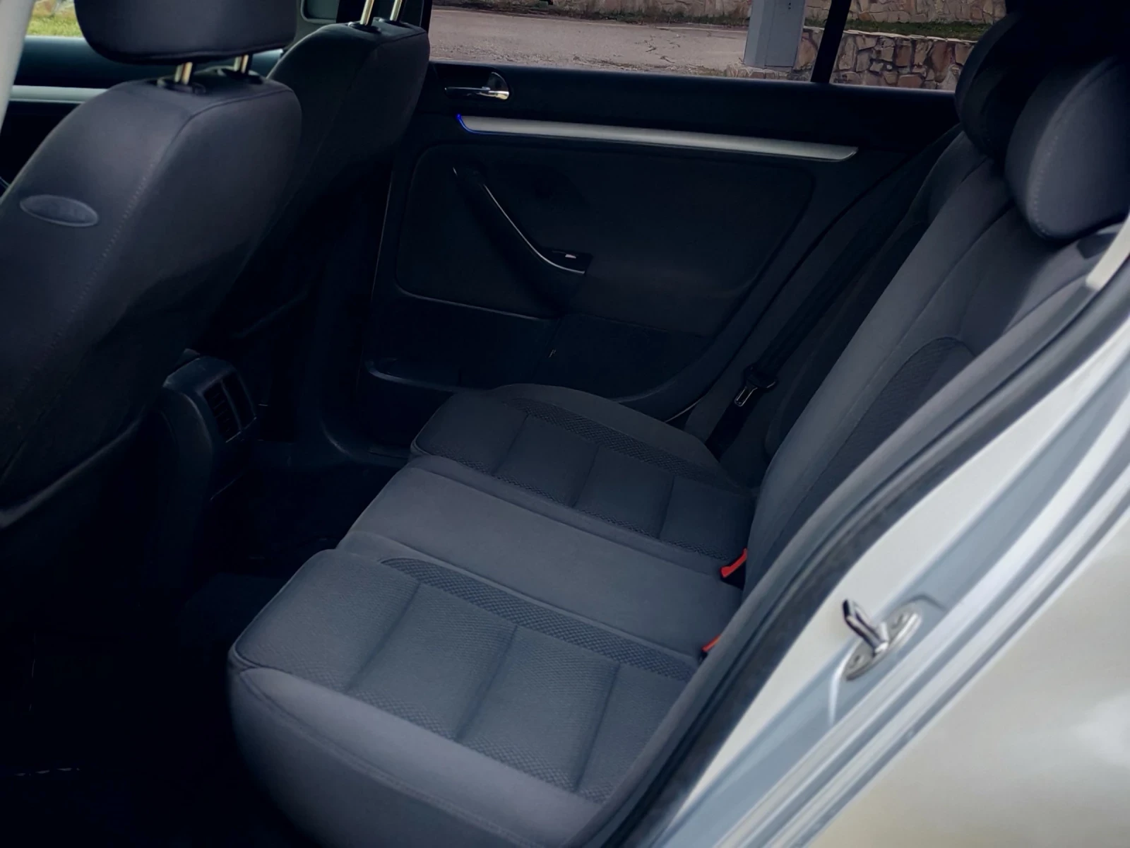 VW Golf 1.9TDI(105)* ANDROID* НОВ ВНОС* , снимка 15 - Автомобили и джипове - 55212052