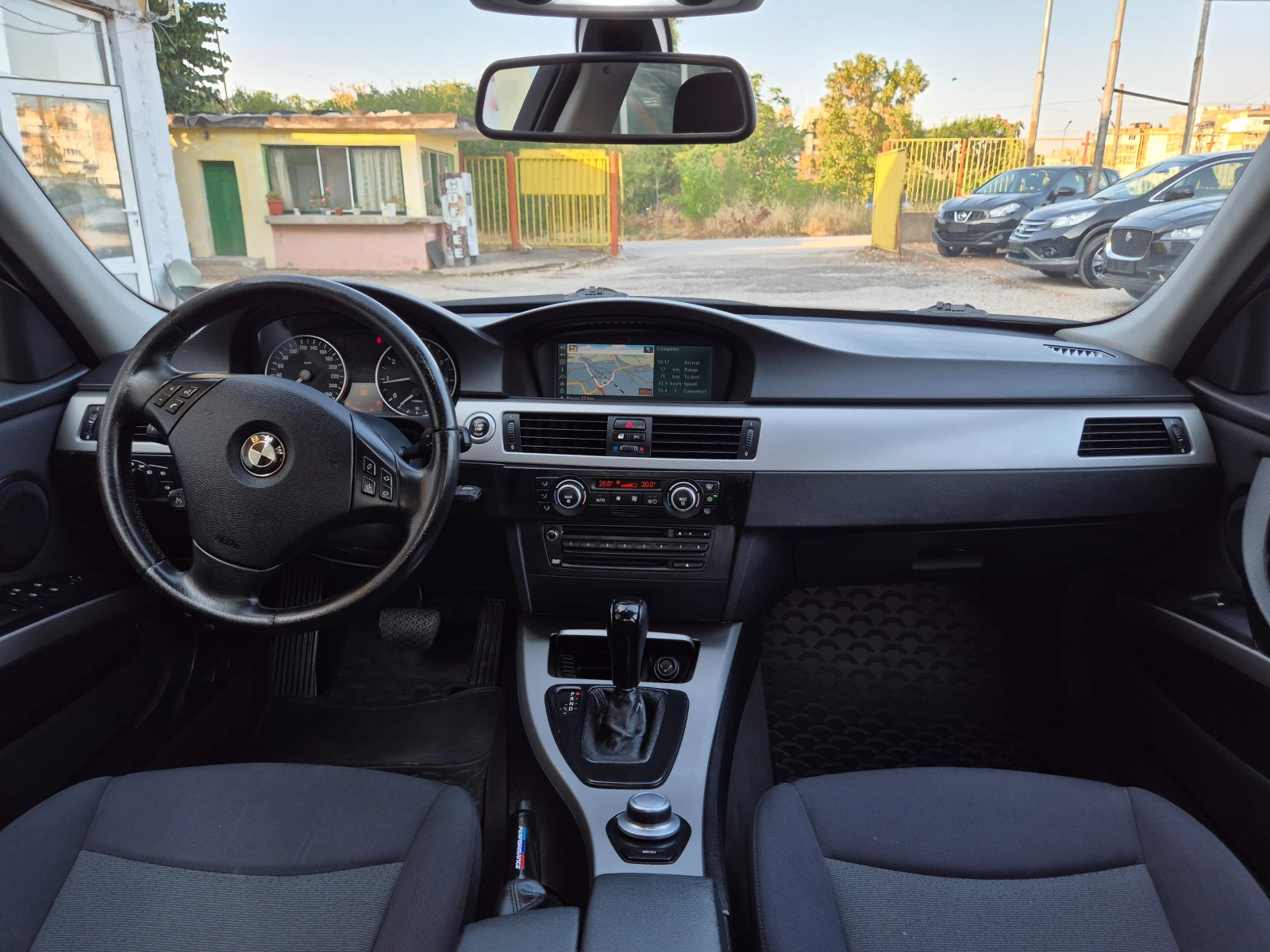 BMW 320 2.0 I 150 k.s. TOP ITALY, снимка 14 - Автомобили и джипове - 55646642