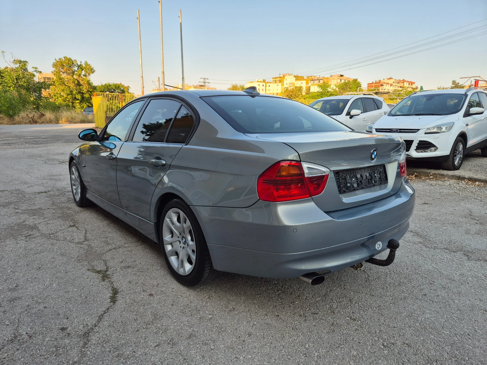 BMW 320 2.0 I 150 k.s. TOP ITALY, снимка 8 - Автомобили и джипове - 55646642