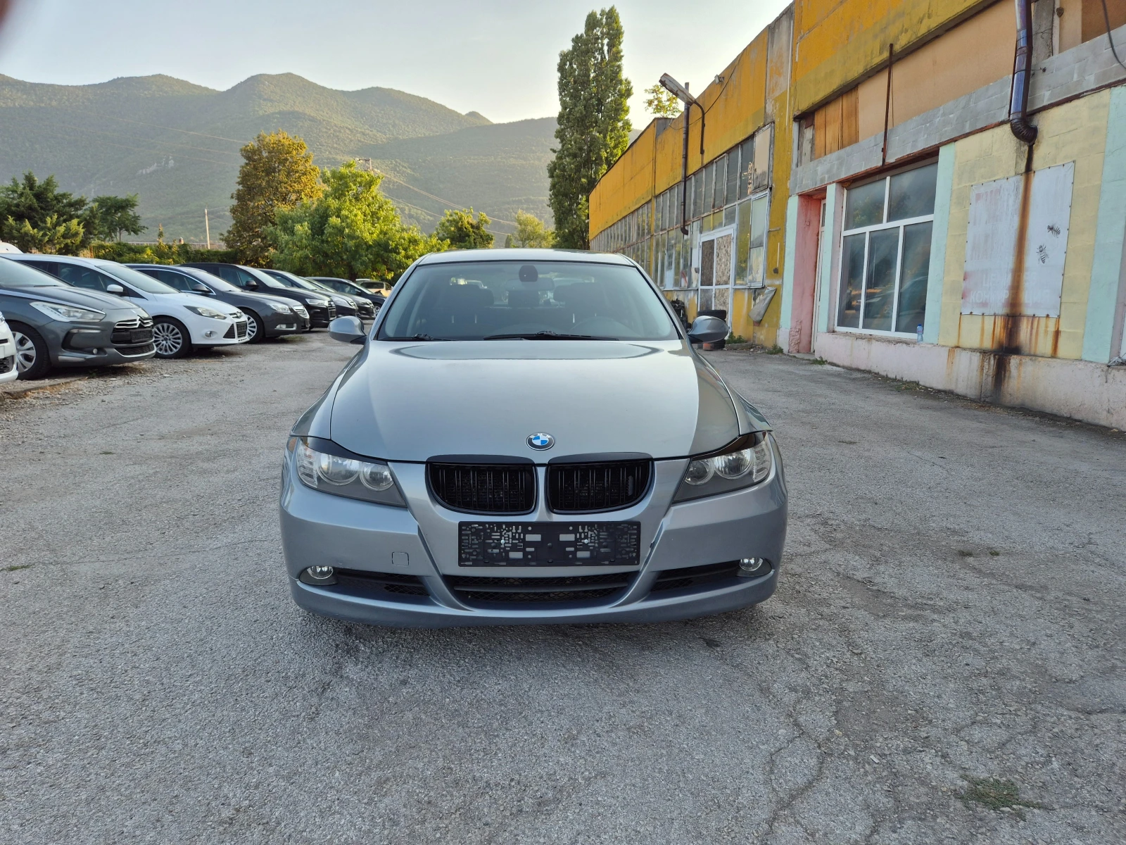 BMW 320 2.0 I 150 k.s. TOP ITALY, снимка 2 - Автомобили и джипове - 55646642