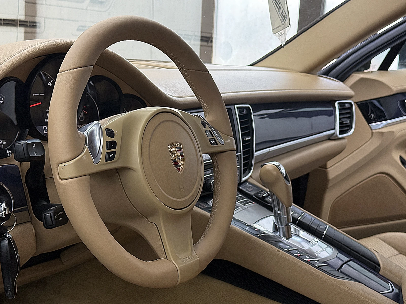 Porsche Panamera Facelift Матрични Фарове/3.0 Diesel * ЛИЗИНГ, снимка 13 - Автомобили и джипове - 55650262