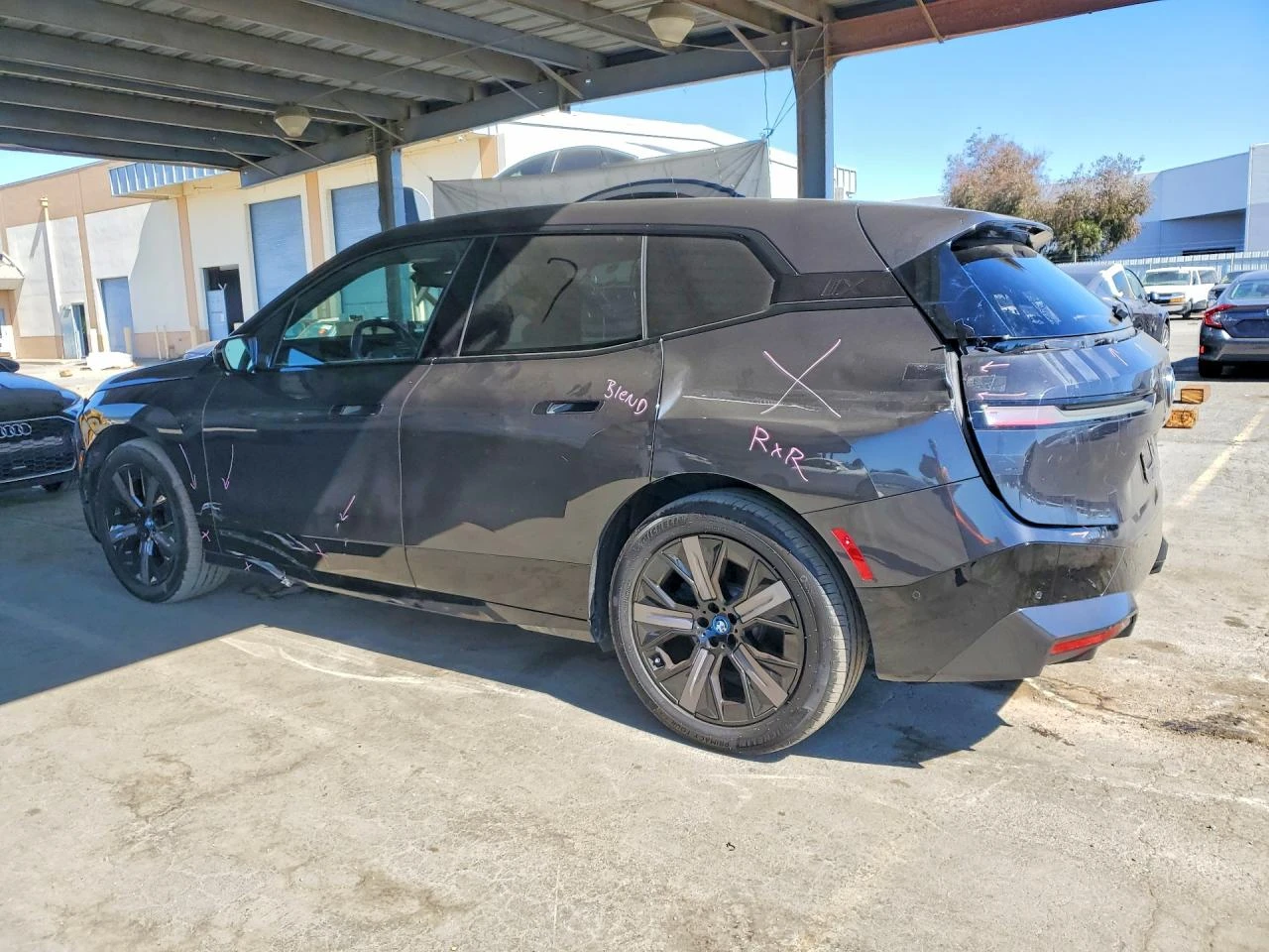 BMW iX XDRIVE50, снимка 2 - Автомобили и джипове - 55950578