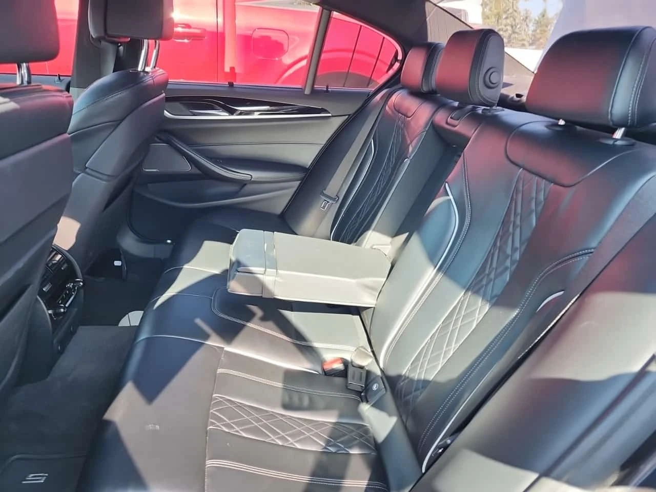 BMW 550 M550i Xdrive/ХЕДЪП/ПОДГРЕВ/ОБДУХ/, снимка 12 - Автомобили и джипове - 56262020