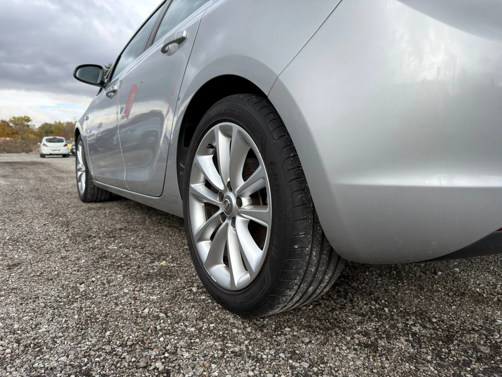Opel Astra 1.7 CDTI | Cosmo | Navi | 152 000 ��. | ��� | Mobile.bg � ����������� 16