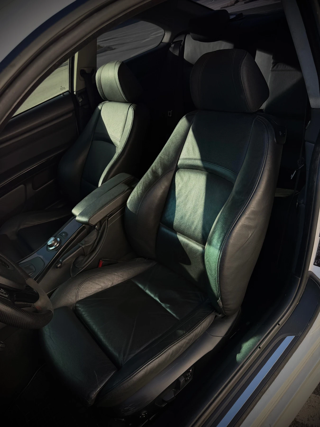 BMW 330, снимка 9 - Автомобили и джипове - 56568346