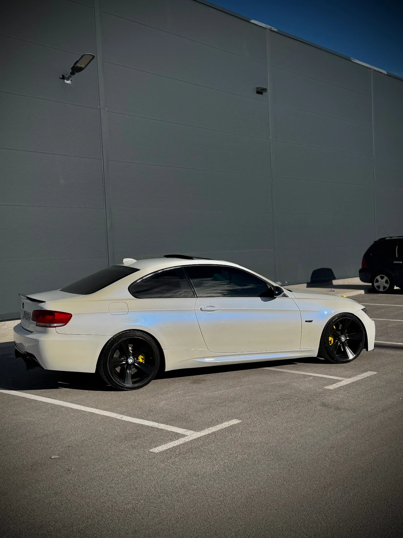 BMW 330, снимка 3 - Автомобили и джипове - 56568346