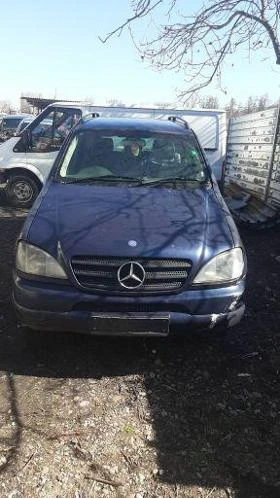  Mercedes-Benz ML 270