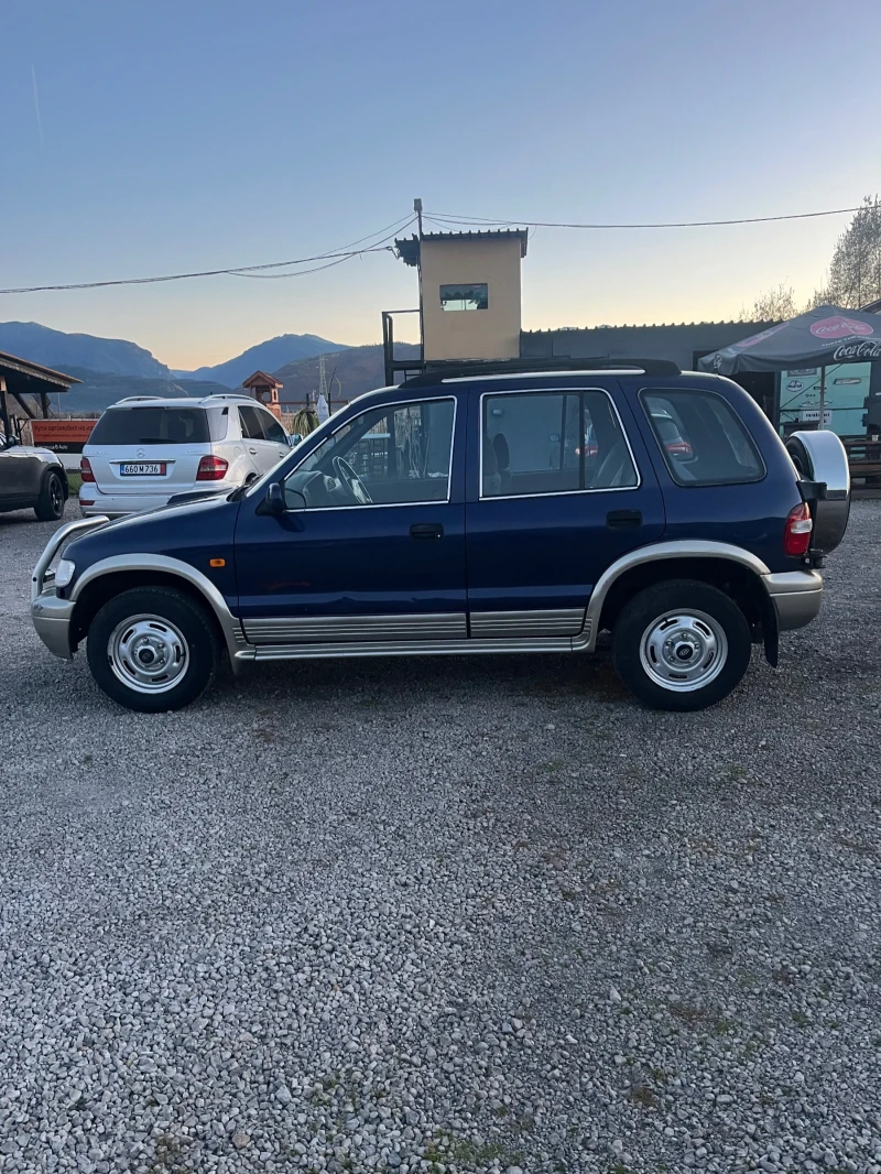 Kia Sportage 2.0 diesel , снимка 8 - Автомобили и джипове - 48759099