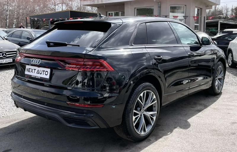 Audi Q8 3.0D 286HP ПАНОРАМА , снимка 5 - Автомобили и джипове - 49455796