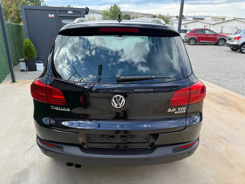 VW Tiguan 2.0TDI* АВТОМАТИК-DSG* 4X4, снимка 3 - Автомобили и джипове - 51746300