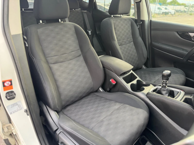 Nissan Qashqai 1.5Dci= Keyless Go= 360* Камера= Панорама= Нави= , снимка 12 - Автомобили и джипове - 51941663