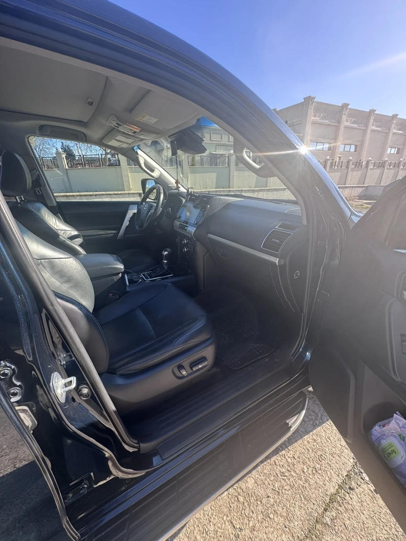 Toyota Land cruiser, снимка 9 - Автомобили и джипове - 53109982