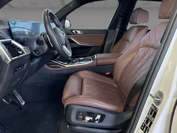 BMW X7 40d xDrive = M-Sport = Shadow Line Гаранция, снимка 6 - Автомобили и джипове - 53902760