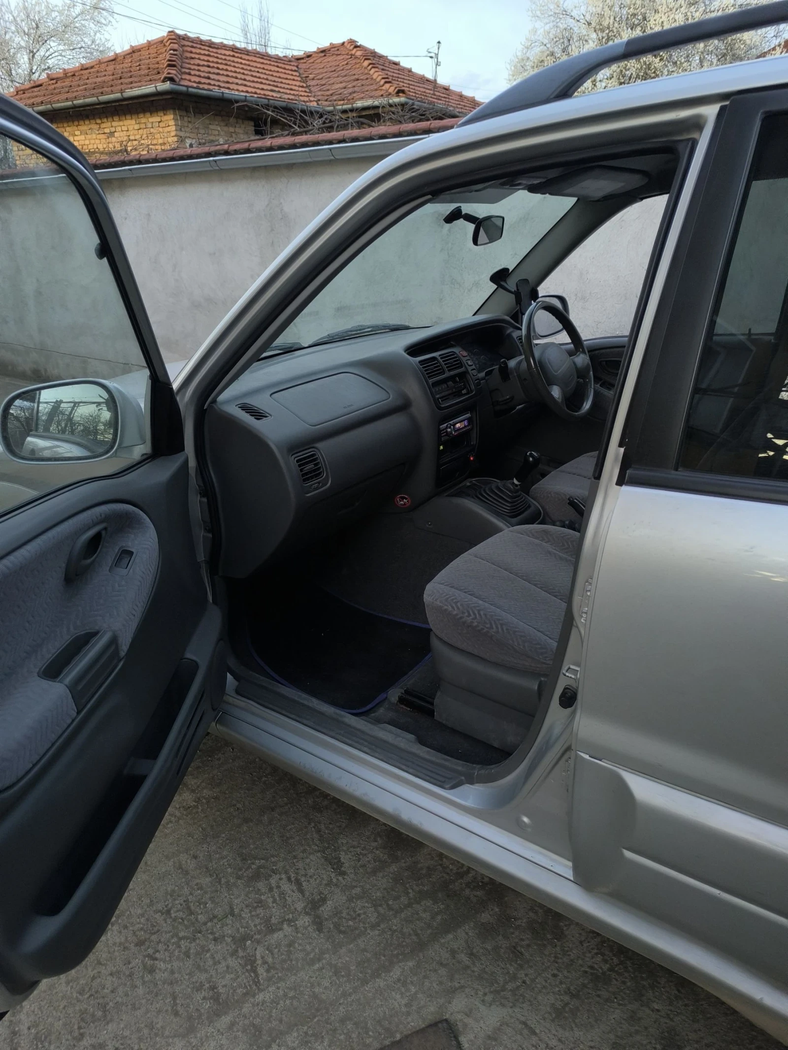 Suzuki Grand vitara  - изображение 6