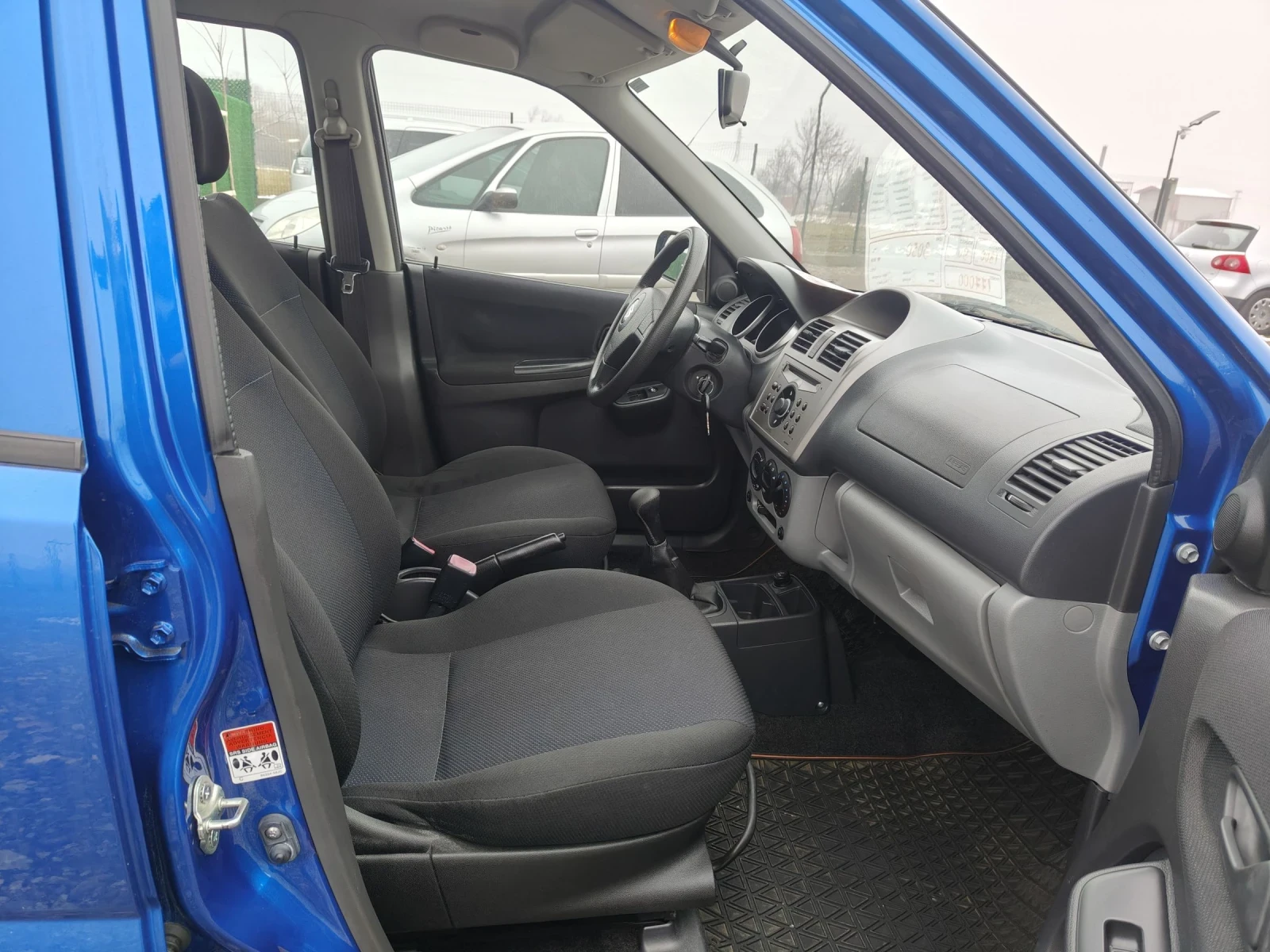 Suzuki Ignis 1.3i 4?4 Klima perfect  | Mobile.bg � ����������� 12