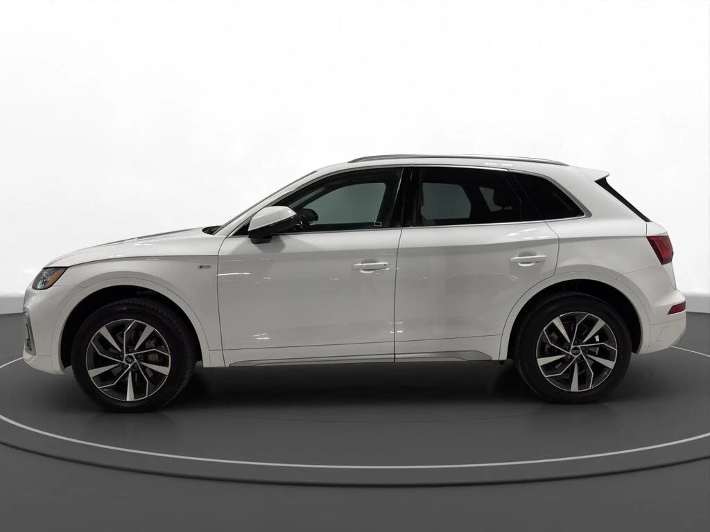 Audi Q5 * 2.0T Progressiv Quattro | S LINE * CARFAX * БЕЗ  - изображение 5