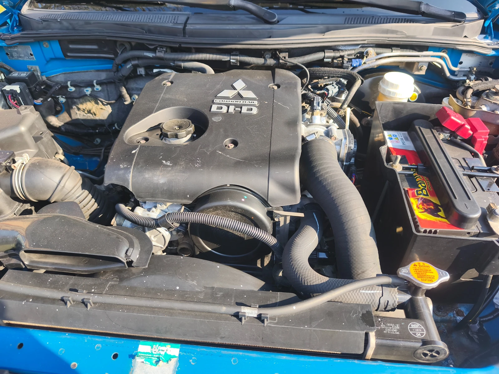 Mitsubishi L200 4x4 2.5DID Swiss, снимка 15 - Автомобили и джипове - 53868239