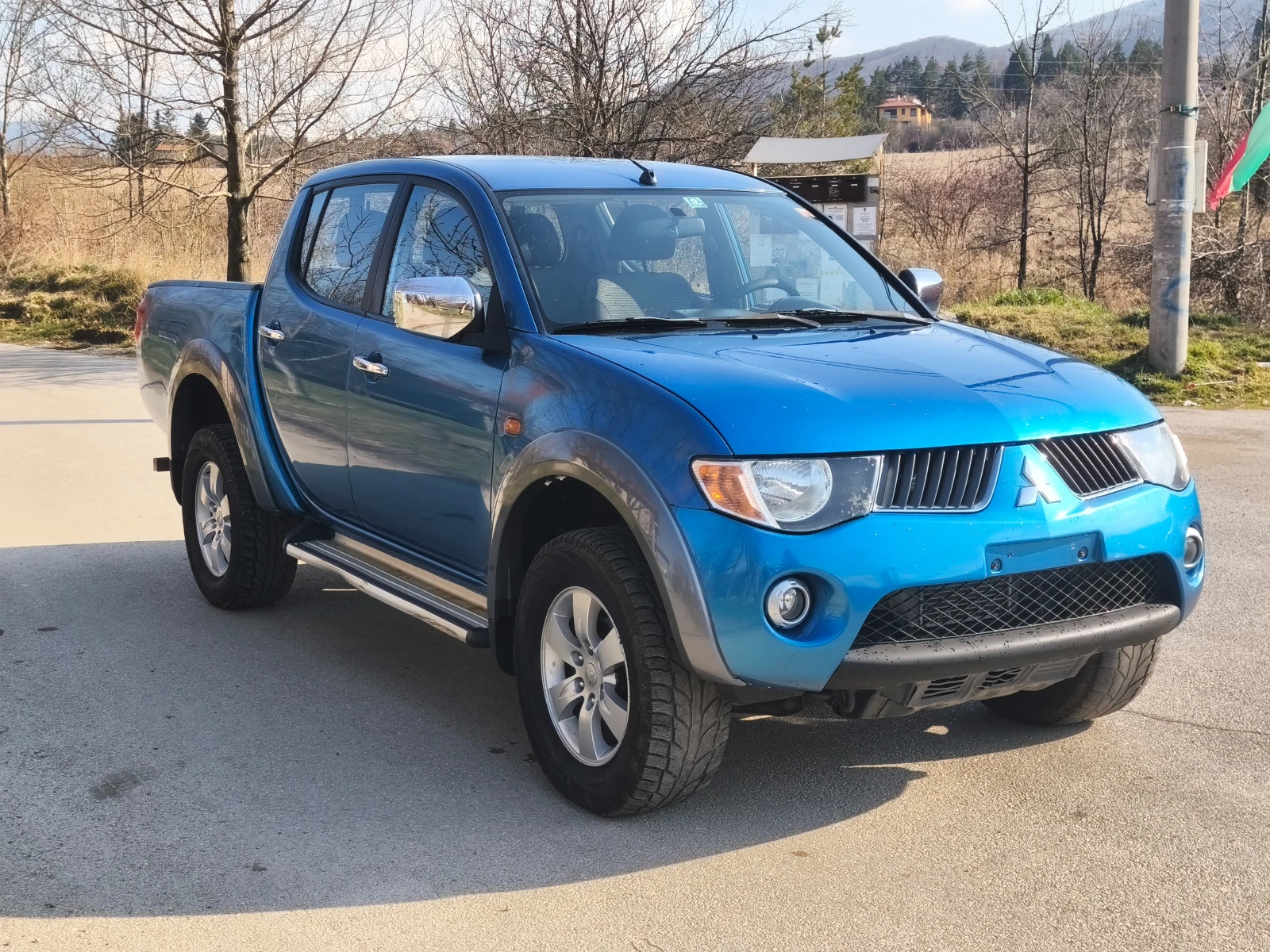 Mitsubishi L200 4x4 2.5DID Swiss, снимка 3 - Автомобили и джипове - 53868239