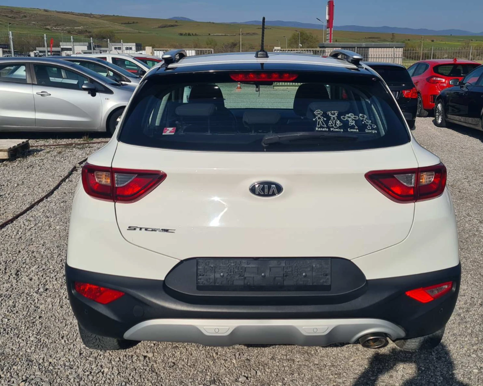 Kia Stonic 1.4i 100k.c Euro6, снимка 8 - Автомобили и джипове - 54263547