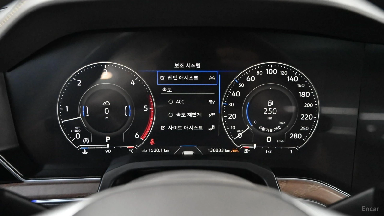 VW Touareg 3.0TDI* PRESTIGE* ПОДГРЕВ* ОБДУХВАНЕ* ПАНО* HUD* , снимка 7 - Автомобили и джипове - 55674002