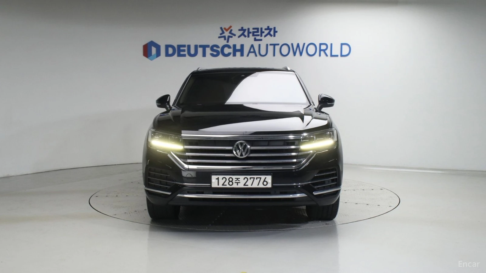 VW Touareg 3.0TDI* PRESTIGE* ПОДГРЕВ* ОБДУХВАНЕ* ПАНО* HUD* , снимка 3 - Автомобили и джипове - 55674002