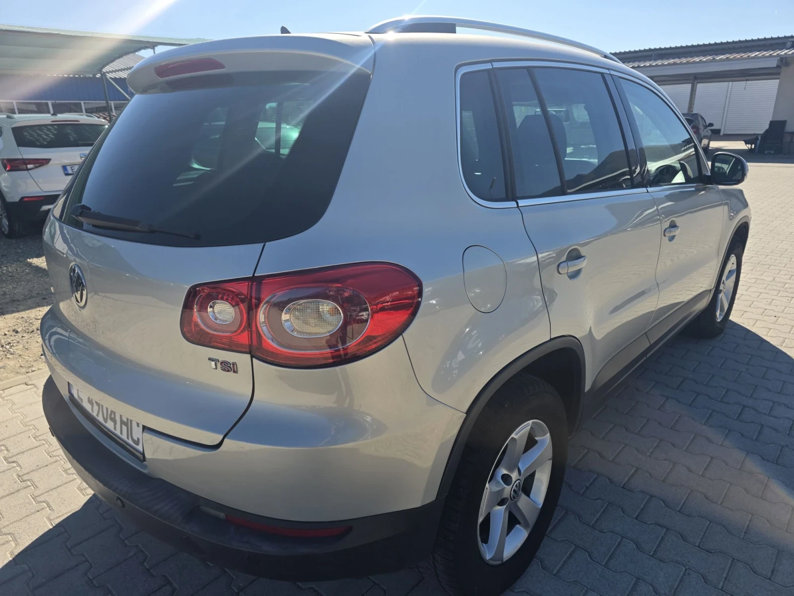VW Tiguan 1.4TSi  4x4, снимка 7 - Автомобили и джипове - 56565034